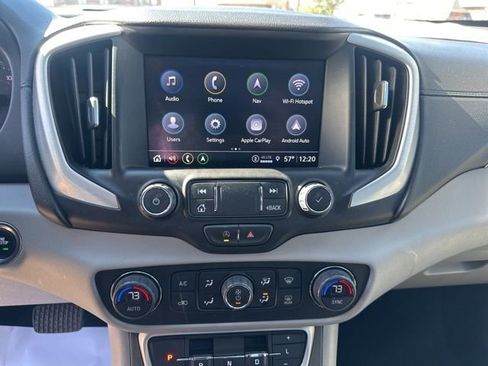 Used 2022 GMC Terrain SLE w/ Driver Convenience Package image 19