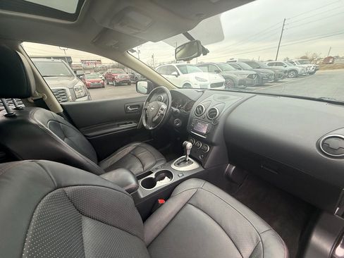 Used 2012 Nissan Rogue SL image 24