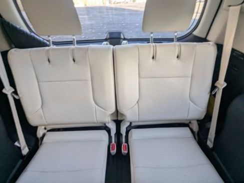 Used 2022 Lexus GX 460 image 23