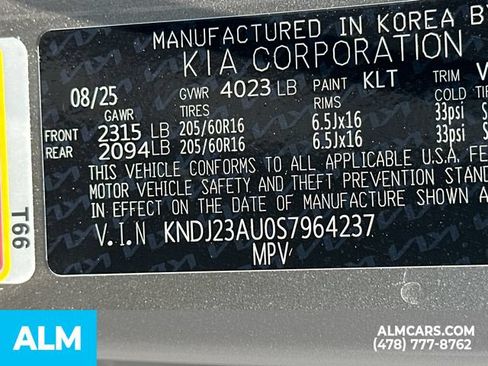 Used 2025 Kia Soul LX w/ LX Technology Package FWD image 35
