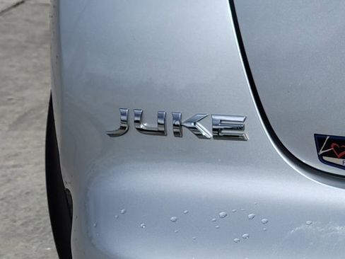 Used 2015 Nissan Juke S image 11