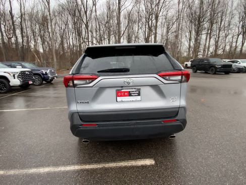 Used 2025 Toyota RAV4 XLE image 10