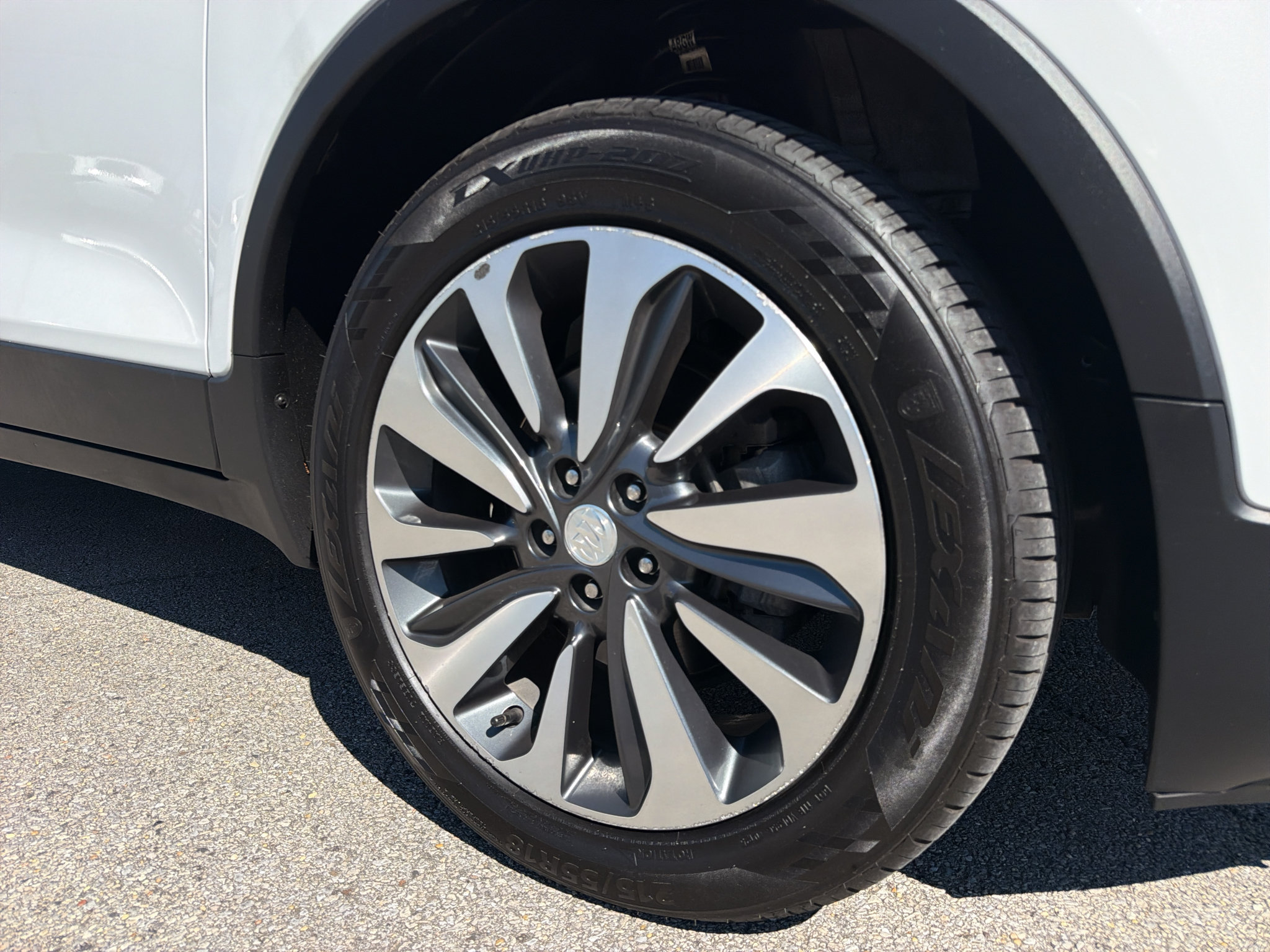Used 2021 Buick Encore Preferred FWD image 11