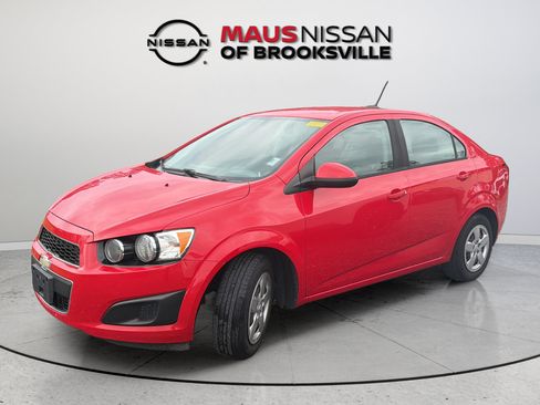 Used 2015 Chevrolet Sonic LS FWD image 5