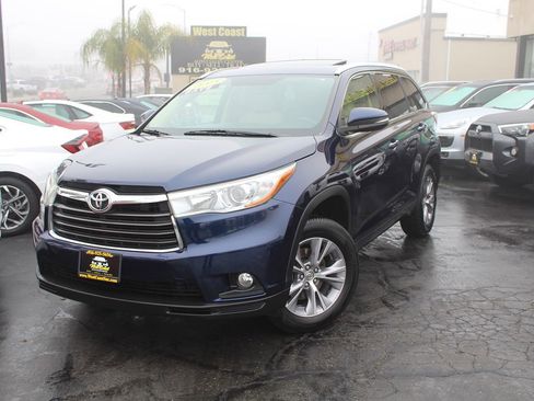 Used 2015 Toyota Highlander XLE image 44