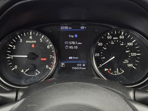 Used 2020 Nissan Rogue Sport S FWD image 27