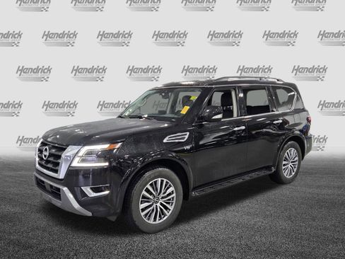 Used 2021 Nissan Armada SV w/ SV Appearance Package image 5