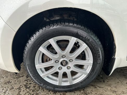 Used 2016 Nissan Leaf SV image 12