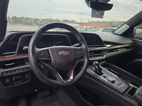 Used 2023 Cadillac Escalade Sport Platinum image 16