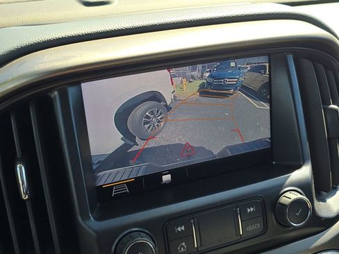 Used 2022 Chevrolet Colorado Z71 image 25