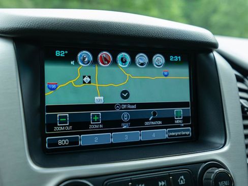 Used 2019 GMC Yukon XL SLT AWD/4WD image 37