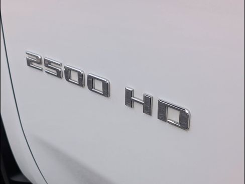 Used 2024 Chevrolet Silverado 2500 LTZ w/ LTZ Convenience Package AWD/4WD image 20