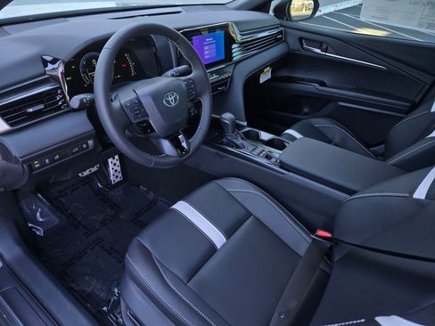 Certified 2026 Toyota Camry SE FWD image 8