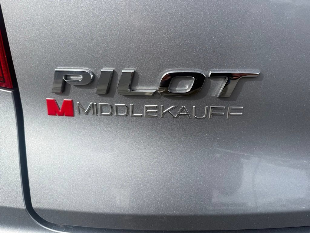 Used 2021 Honda Pilot Elite image 13