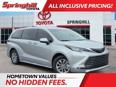 Used 2022 Toyota Sienna XLE