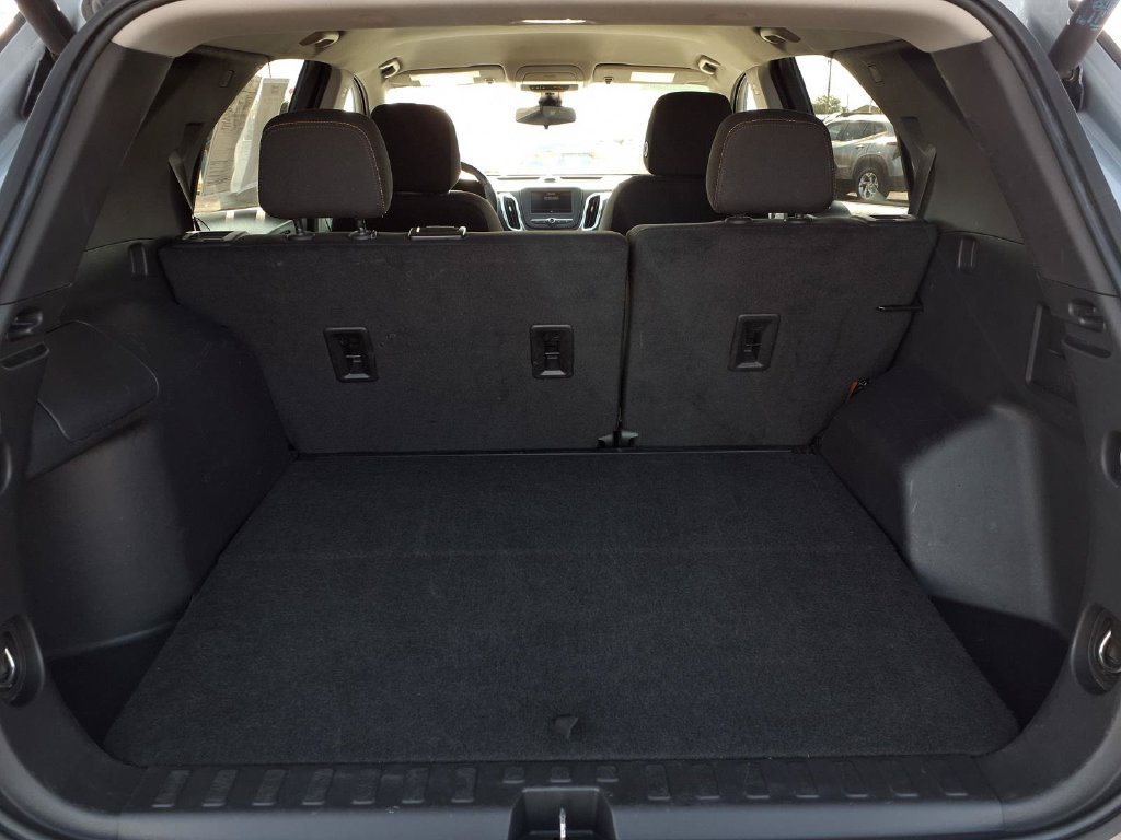 Used 2024 Chevrolet Equinox LT FWD image 10