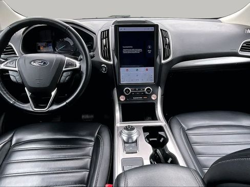 Used 2024 Ford Edge SEL AWD/4WD image 16