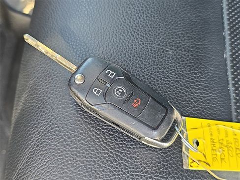 Used 2019 Ford F350 Lariat w/ Lariat Value Package image 35