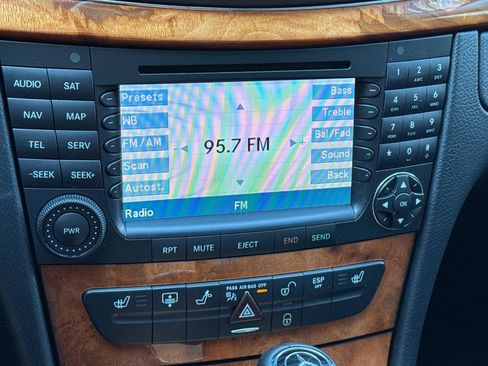 Used 2007 Mercedes-Benz E 350 Sedan image 20