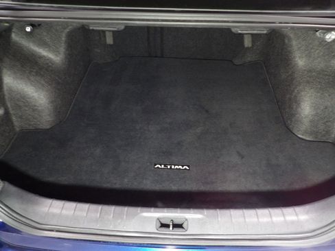 Used 2023 Nissan Altima 2.5 SR image 7