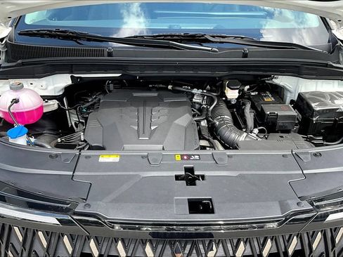 New 2026 Kia Carnival FWD image 11