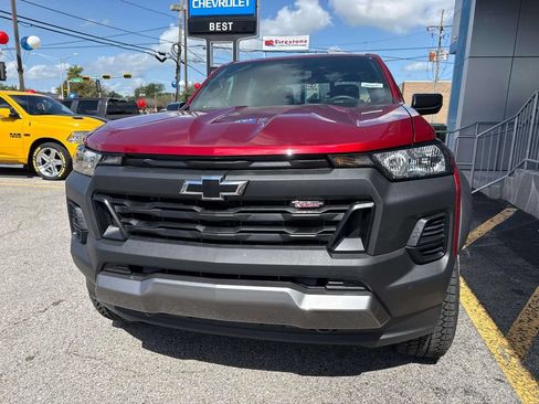 New 2026 Chevrolet Colorado Trail Boss AWD/4WD image 2