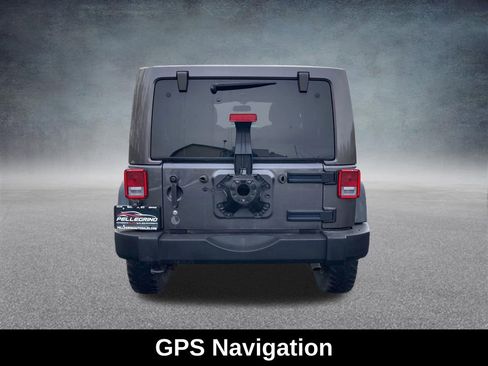 Used 2018 Jeep Wrangler Unlimited Rubicon image 5