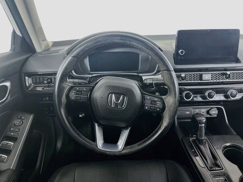 Used 2023 Honda Civic Touring image 18