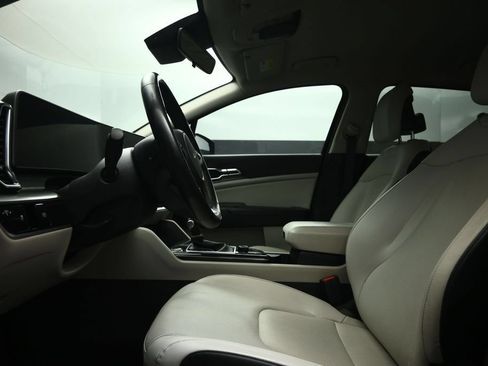 Used 2023 Kia Sportage EX FWD image 47