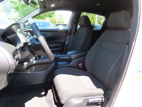Certified 2024 Honda HR-V Sport image 12