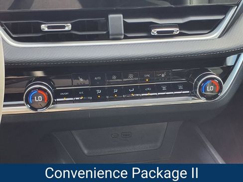 New 2026 Chevrolet Equinox LT w/ Convenience Package II image 4