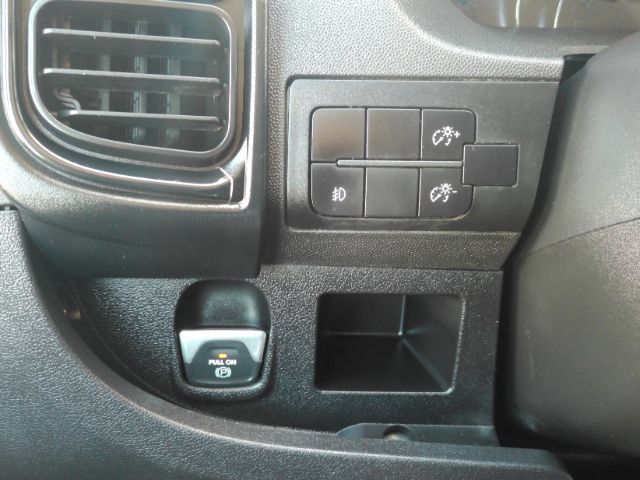 Used 2025 RAM ProMaster 3500 FWD image 28