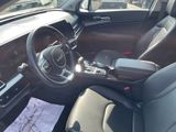 Used 2023 Kia Sportage EX image 3