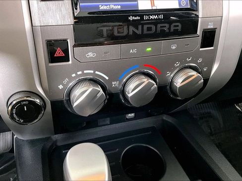 Used 2019 Toyota Tundra SR5 image 33