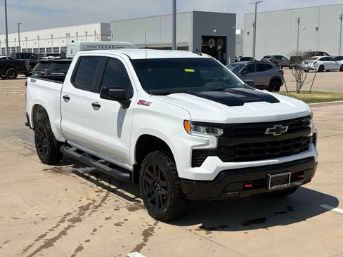 Certified 2023 Chevrolet Silverado 1500 LT Trail Boss w/ Convenience Package II AWD/4WD image 12