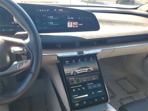 Used 2023 Lucid Air Grand Touring image 18