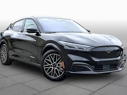 Used 2024 Ford Mustang Mach-E Premium AWD/4WD image 4