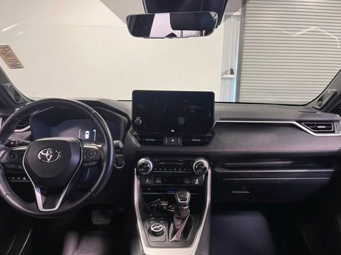 Used 2024 Toyota RAV4 XSE w/ Weather Package image 20