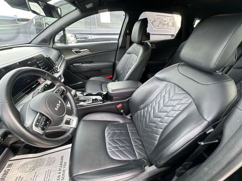 Used 2023 Kia Sportage X-Line image 3