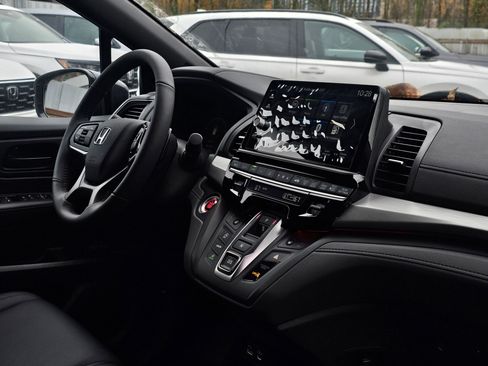 New 2026 Honda Odyssey Sport-L image 10