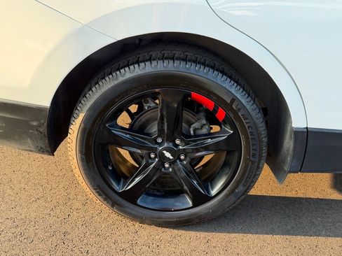 Used 2019 Chevrolet Equinox LT FWD image 9