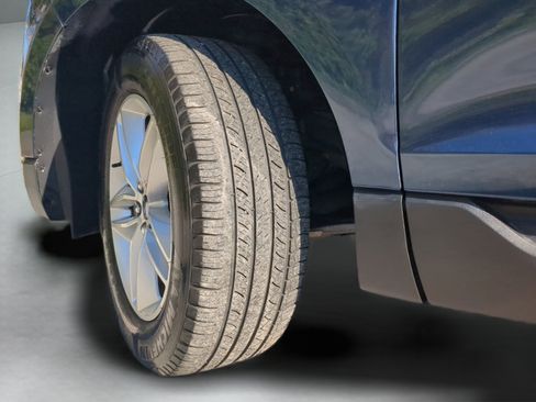 Certified 2017 Ford Edge SEL w/ Equipment Group 201A image 63