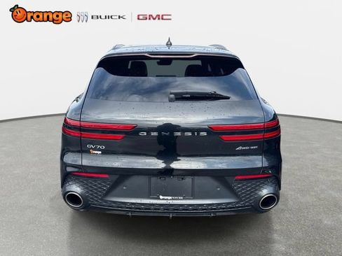 Used 2022 Genesis GV70 3.5T Sport w/ Sport Prestige Package AWD/4WD image 4