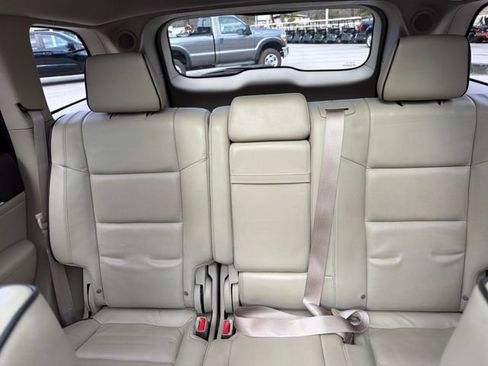 Used 2018 Jeep Grand Cherokee Overland image 24