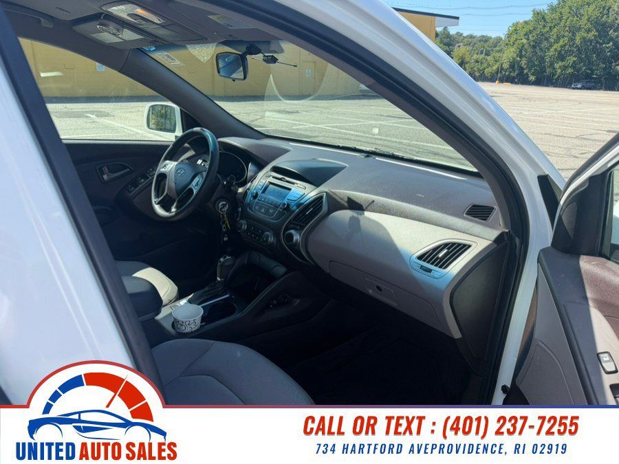 Used 2015 Hyundai Tucson GLS AWD/4WD image 11