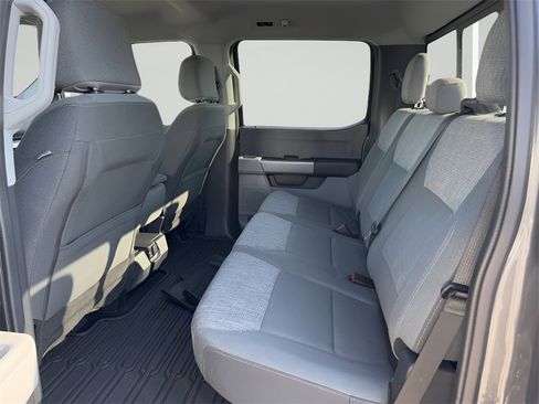 Used 2024 Ford F250 XLT w/ 360-Degree Camera Package image 33