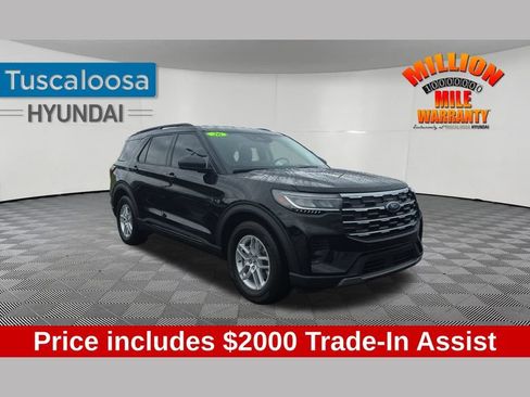 Used 2026 Ford Explorer Active RWD image 1