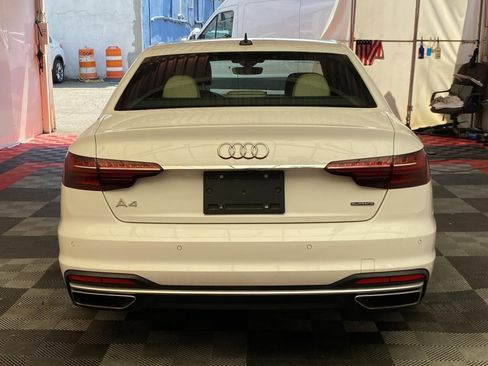 Used 2022 Audi A4 2.0T Premium Plus AWD/4WD image 5