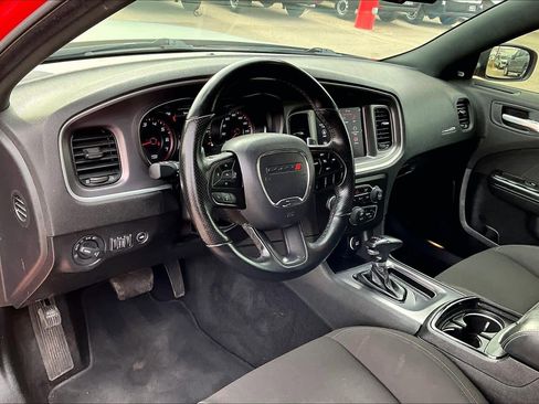 Used 2021 Dodge Charger R/T w/ Blacktop Package image 18
