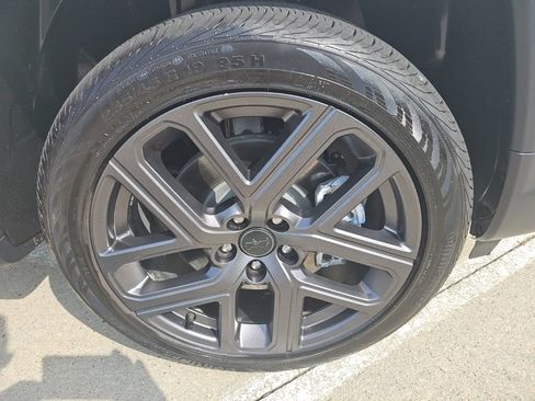 Certified 2026 Jeep Compass Limited AWD/4WD image 4